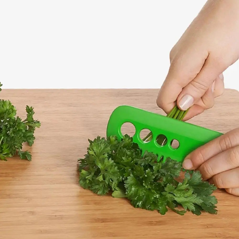 Multifunctional Leaf Comb